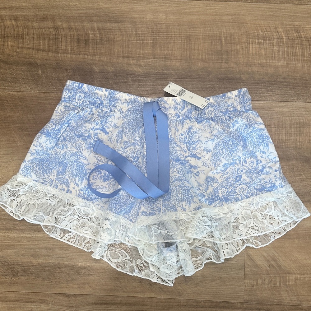 Anthropologie Blue and White Toile Lace Trim Sleep Shorts NWT
